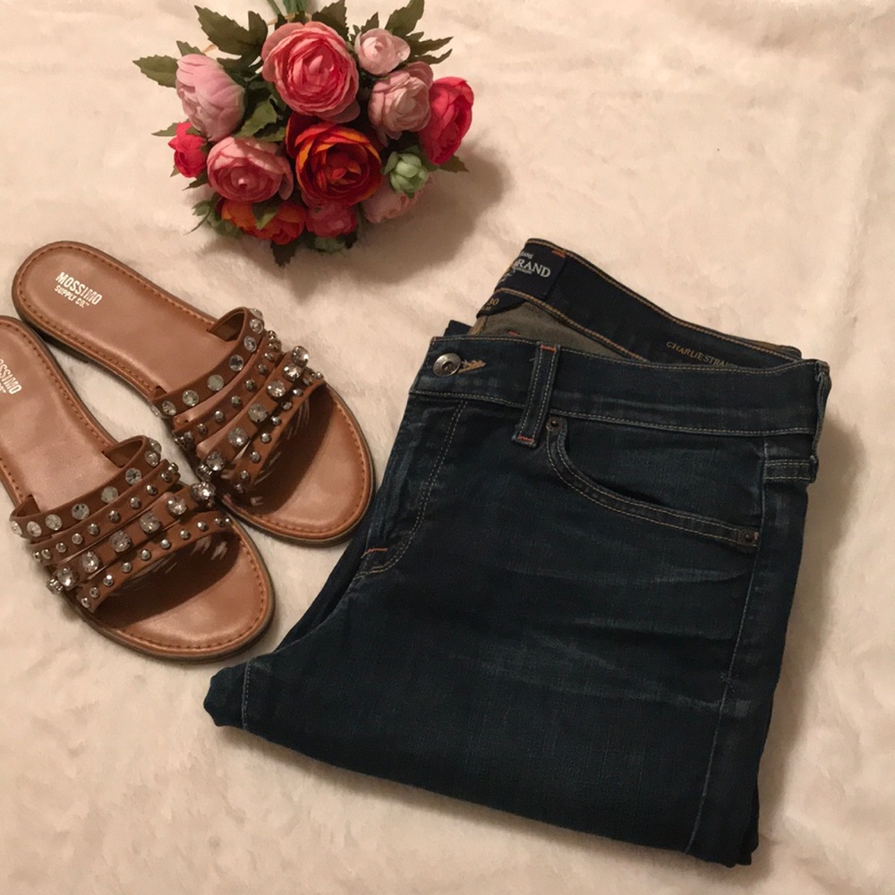 LUCKY BRAND CHARLIE STRAIGHT JEANS